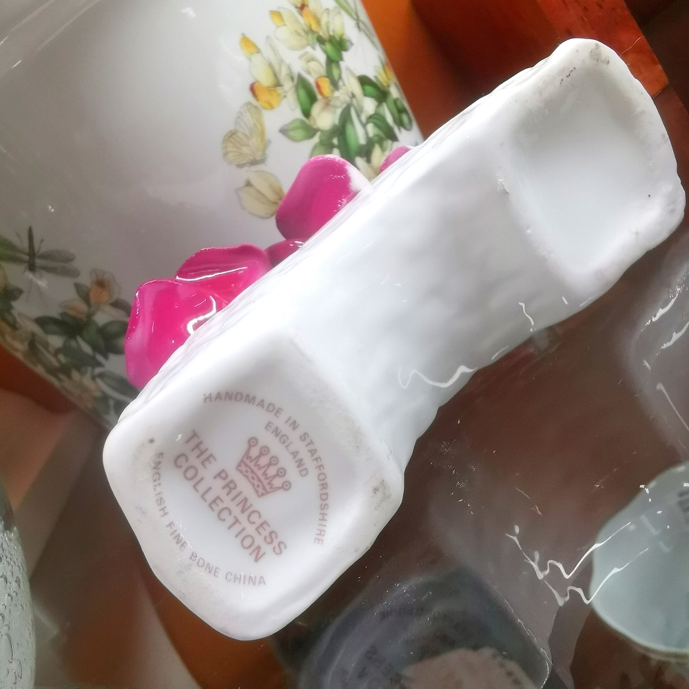 Glossy Ceramic Rose Figurine in Deep Rose and White - Picture 6 of 6